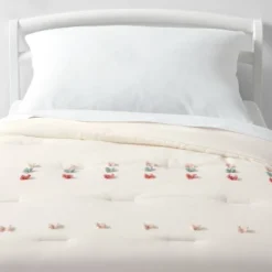 Toddler Pom Kids' Comforter - Pillowfort™ -Pillowfort Kids Cheap Store GUEST baf6c305 5ad4 49d0 bbd4 1fae240d704b